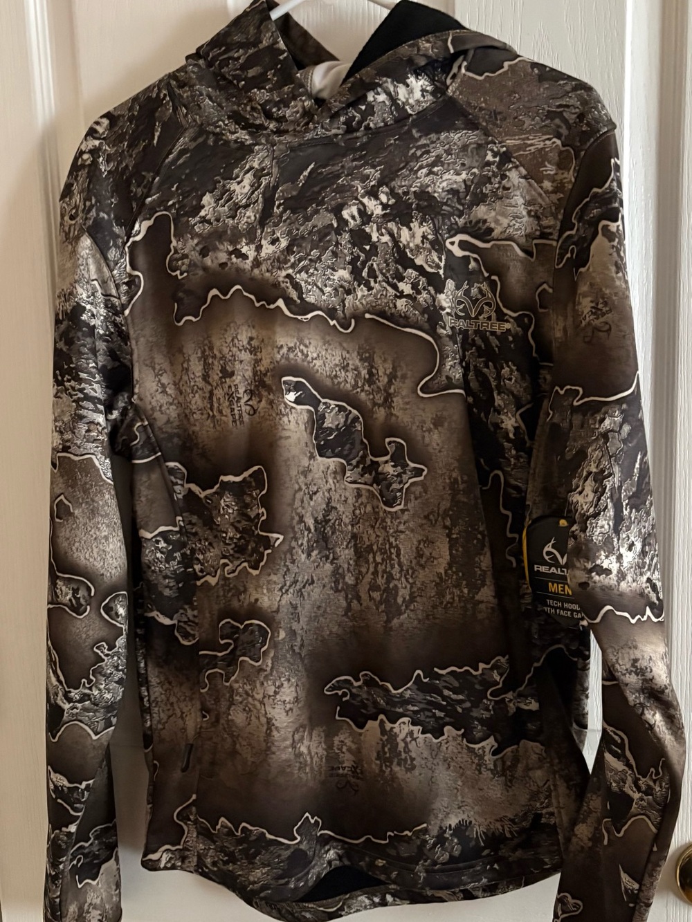 Realtree Men's Camo Hoodie in Brown and Black